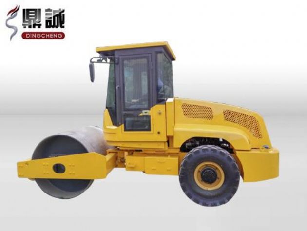 點擊查看詳細信息<br>標題：6噸單鋼輪振動壓路機 閱讀次數：13632